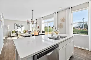 587 Osburn St, Hebron, IN 46341 - Photo 5