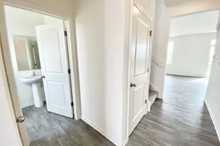 587 Osburn St, Hebron, IN 46341 - Photo 3