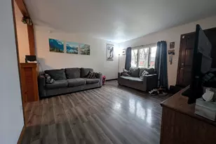 2600 Drexel Dr, Hobart, IN 46342 - Photo 3