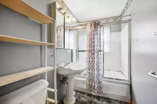 2332 W 21st Ave, Gary, IN 46404 - Photo 11