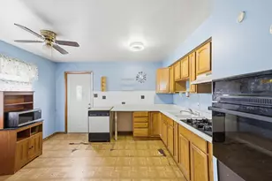 2332 W 21st Ave, Gary, IN 46404 - Photo 3