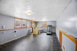 2332 W 21st Ave, Gary, IN 46404 - Photo 13