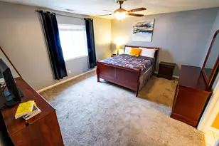 130 Polly Ln, Hobart, IN 46342 - Photo 15