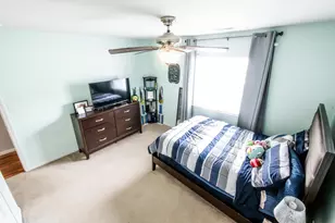 130 Polly Ln, Hobart, IN 46342 - Photo 9