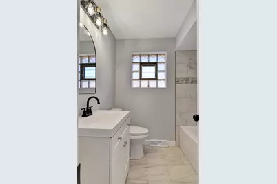 6739 New Hampshire Avenue, Hammond, IN 46323 - Photo 15