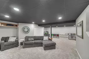 7041 Starling Dr, Schererville, IN 46375 - Photo 19