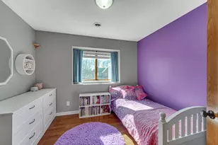 7041 Starling Dr, Schererville, IN 46375 - Photo 9