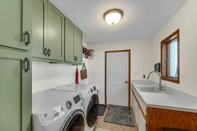 7041 Starling Drive, Schererville, IN 46375 - Photo 17