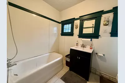 330 S Lake Street, Gary, IN 46403 - Photo 9