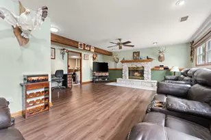 292 Streamwood Dr, Valparaiso, IN 46383 - Photo 19