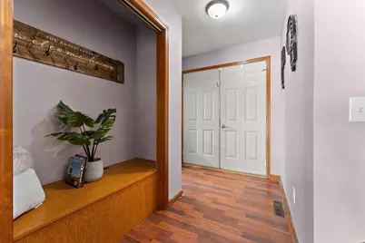 292 Streamwood Drive, Valparaiso, IN 46383 - Photo 3