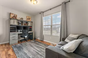 259 Fox Trail Ct, Hobart, IN 46342 - Photo 15