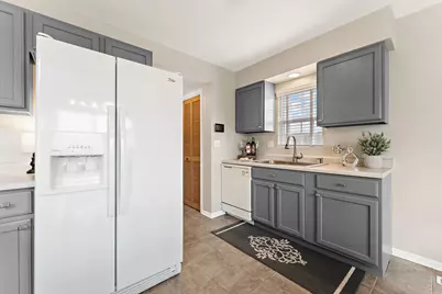 259 Fox Trail Court, Hobart, IN 46342 - Photo 11