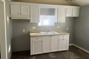 6204 W 29th Ave, Gary, IN 46406 - Photo 3