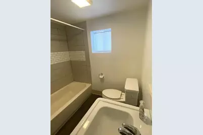 6204 W 29th Avenue, Gary, IN 46406 - Photo 5