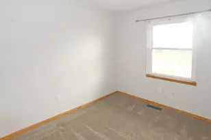 3621 Kingsway Dr, Crown Point, IN 46307 - Photo 13