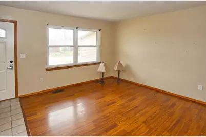 3621 Kingsway Drive, Crown Point, IN 46307 - Photo 3