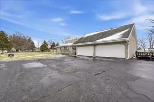 18311 Clark St, Lowell, IN 46356 - Photo 31