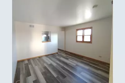 221 N Broad Street, Griffith, IN 46319 - Photo 5