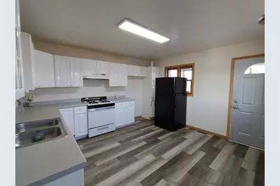 221 N Broad Street, Griffith, IN 46319 - Photo 3