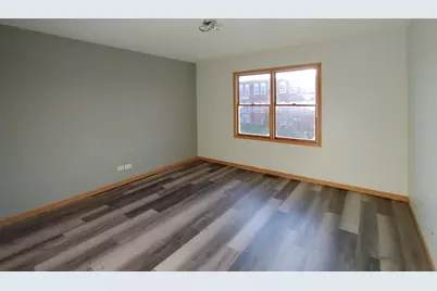 221 N Broad Street, Griffith, IN 46319 - Photo 9