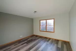 221 N Broad St, Griffith, IN 46319 - Photo 9