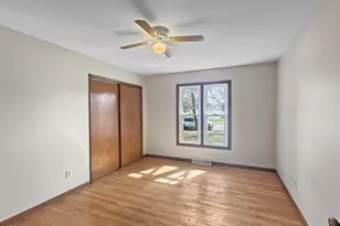 432 Summer Dr, Schererville, IN 46375 - Photo 5