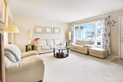 615 Alice Street, Crown Point, IN 46307 - Photo 3