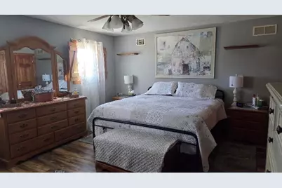 763 S 575 W, Hebron, IN 46341 - Photo 15