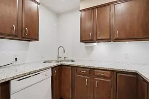 1630 Camellia Dr, Munster, IN 46321 - Photo 11