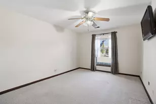 1630 Camellia Dr, Munster, IN 46321 - Photo 13