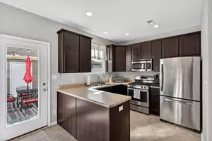 11405 Vermont Pl, Crown Point, IN 46307 - Photo 7