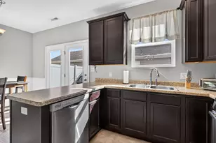 11405 Vermont Pl, Crown Point, IN 46307 - Photo 9