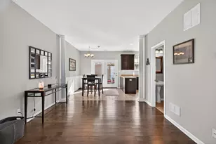 11405 Vermont Pl, Crown Point, IN 46307 - Photo 5