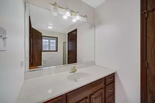 192 Summerhill Dr, Dyer, IN 46311 - Photo 11