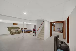 192 Summerhill Dr, Dyer, IN 46311 - Photo 17