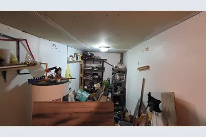 307 W Parkway Drive, Cambridge City, IN 47327 - Photo 9