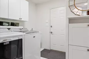 1716 Apple Blossom Dr, Munster, IN 46321 - Photo 15