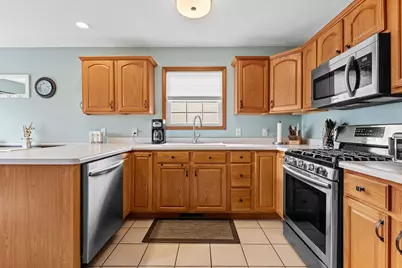 308 E Ross Avenue, Kouts, IN 46347 - Photo 11