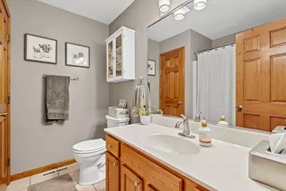 308 E Ross Avenue, Kouts, IN 46347 - Photo 21