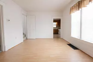 1412 Scott St, La Porte, IN 46350 - Photo 7