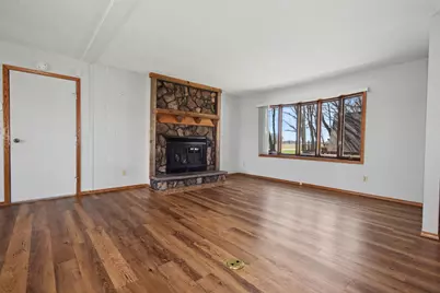 7529 E 400 S, Walkerton, IN 46574 - Photo 3