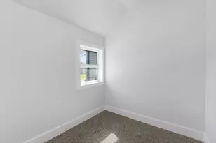 101 Erie St, Valparaiso, IN 46383 - Photo 27