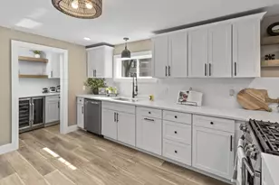 101 Erie St, Valparaiso, IN 46383 - Photo 9