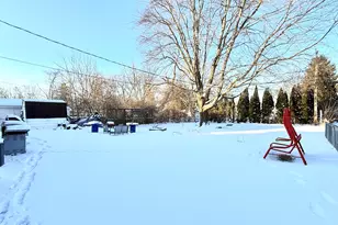 140 N Linda St, Hobart, IN 46342 - Photo 19