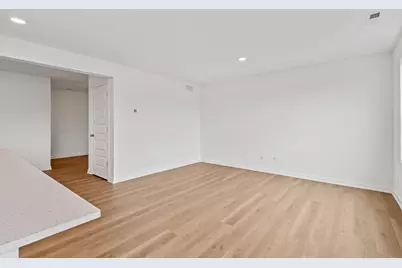 549 Cressmoor Boulevard, Hobart, IN 46342 - Photo 19