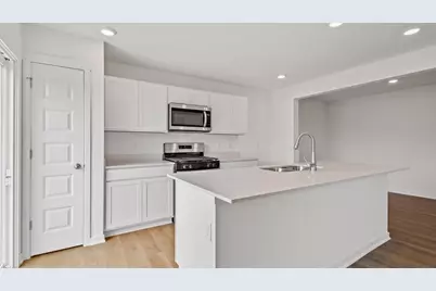 549 Cressmoor Boulevard, Hobart, IN 46342 - Photo 13