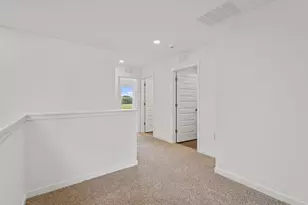 557 Cressmoor Blvd, Hobart, IN 46342 - Photo 25