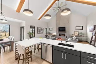 13340 Redbud Dr, Saint John, IN 46311 - Photo 5