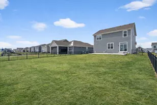 10421 Privet Dr, Saint John, IN 46373 - Photo 39